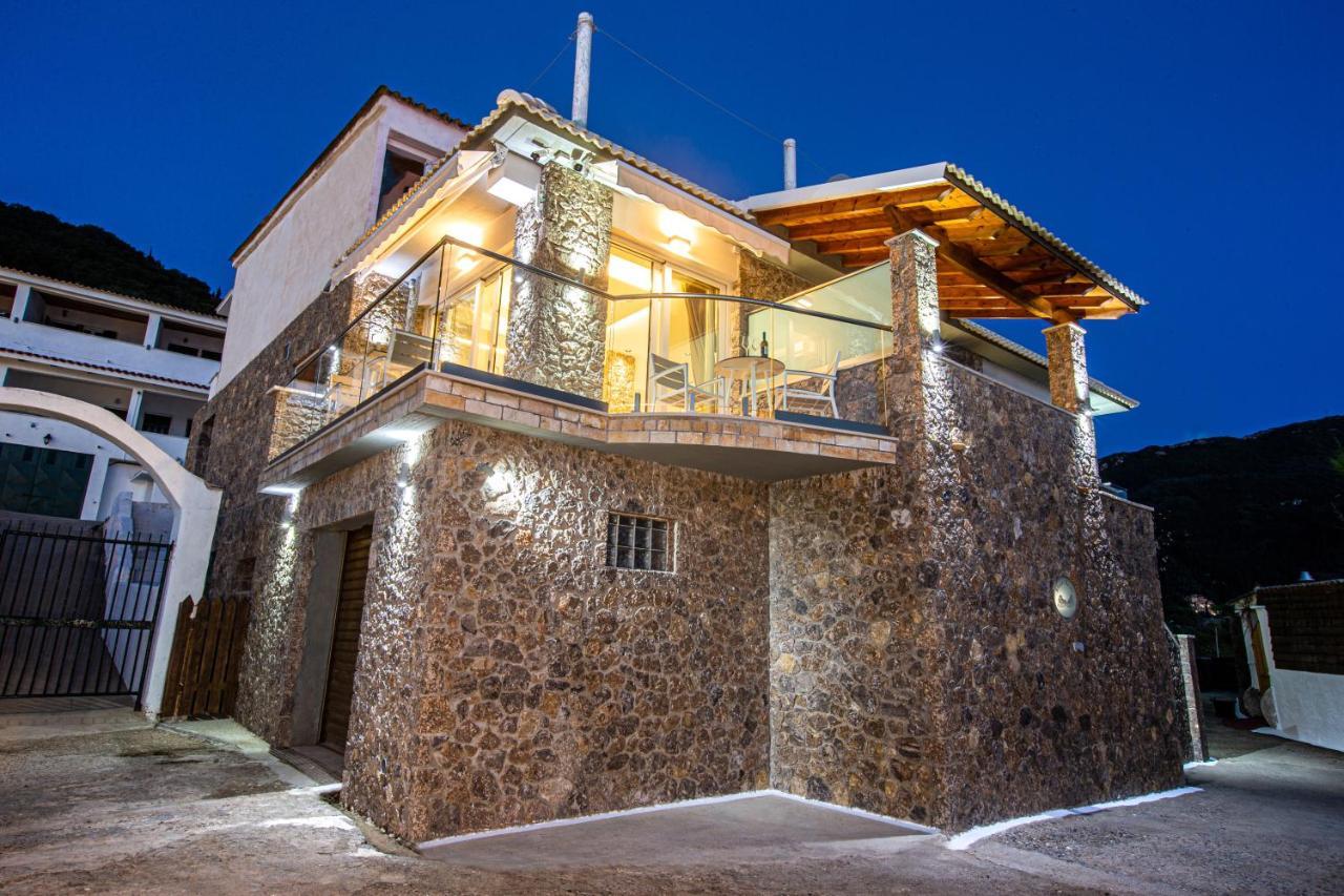 Black Rocks Family, Luxury Seafront Beach Maisonette Agios Gordios  Exterior foto